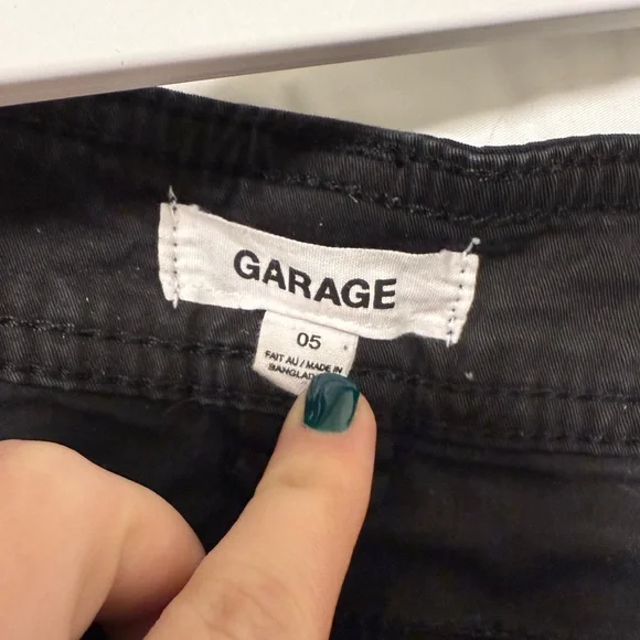 Garage Black Parachute Cargo Pants - Picture 3 of 4